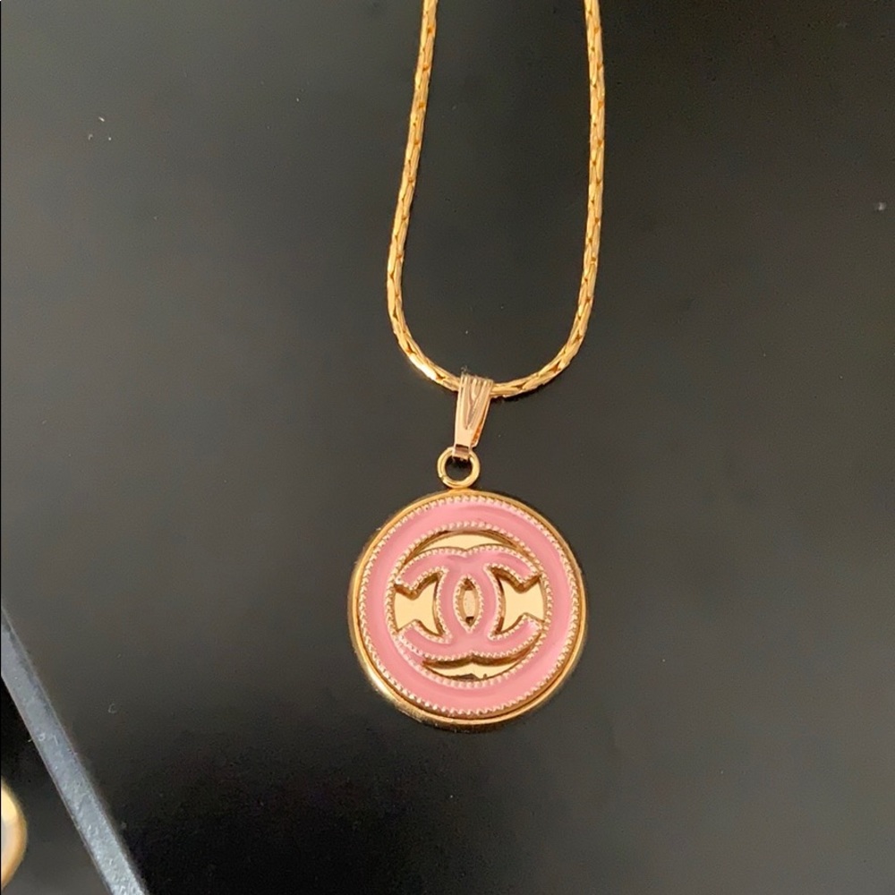 Vintage button necklace